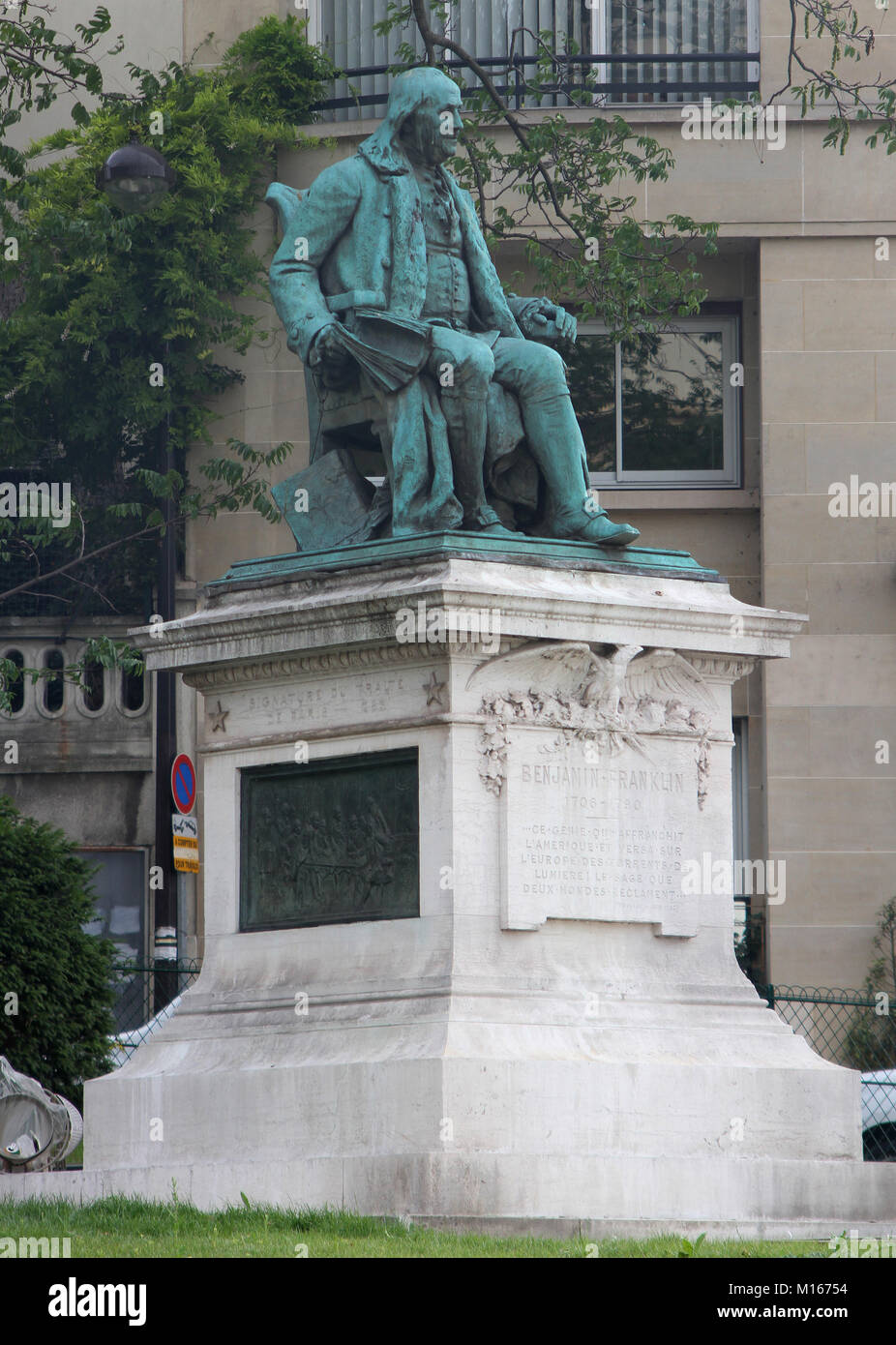 Bronze Benjamin Franklin statua di John J. Boyle, 1898, Trocadero, Parigi, Francia. Foto Stock