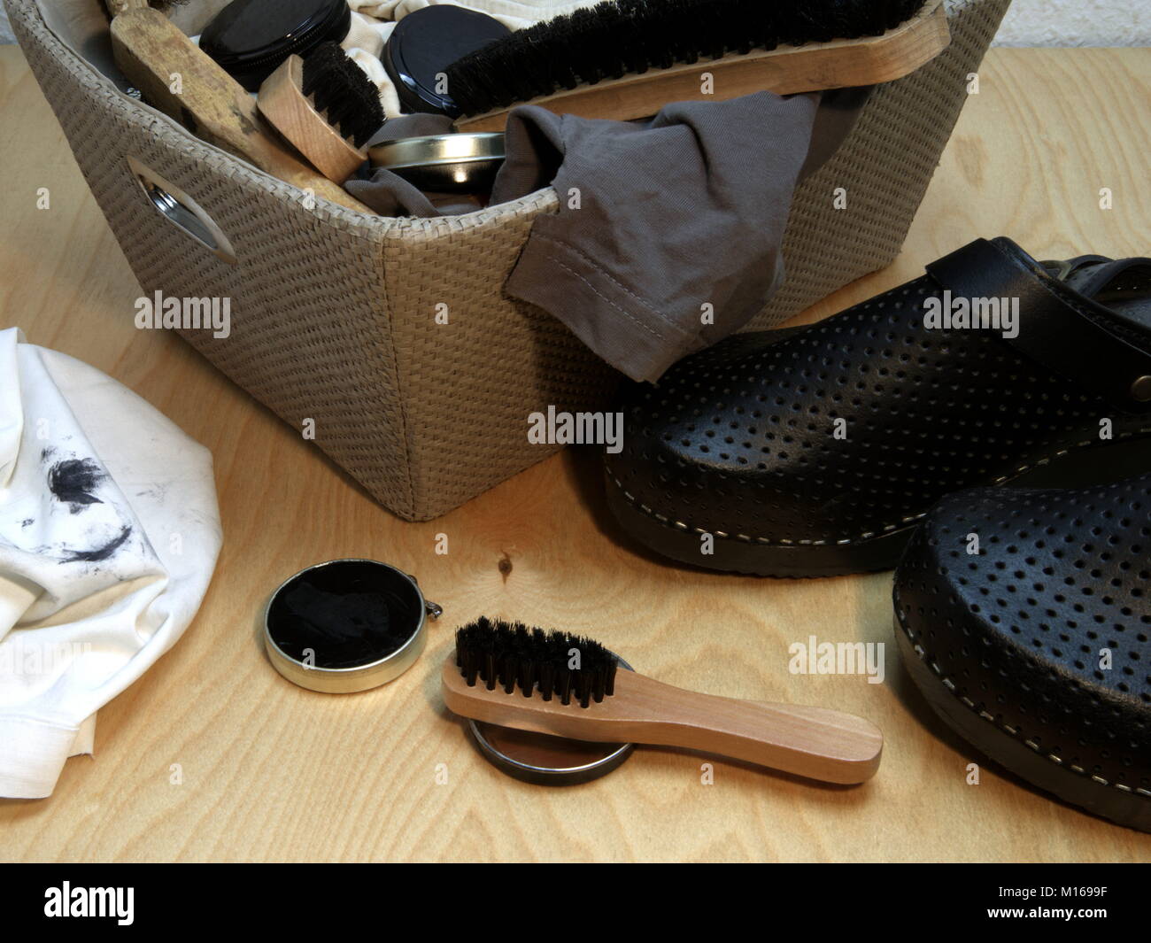 Utensili per la pulizia di scarpe Foto Stock