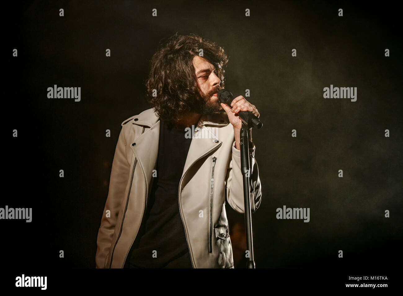 Bologna, Estragon Club 26.01.2018. Canova italian indie rock band di eseguire in Avete ragione Club credito Tour Luigi RIzzo/Alamy Live News Foto Stock