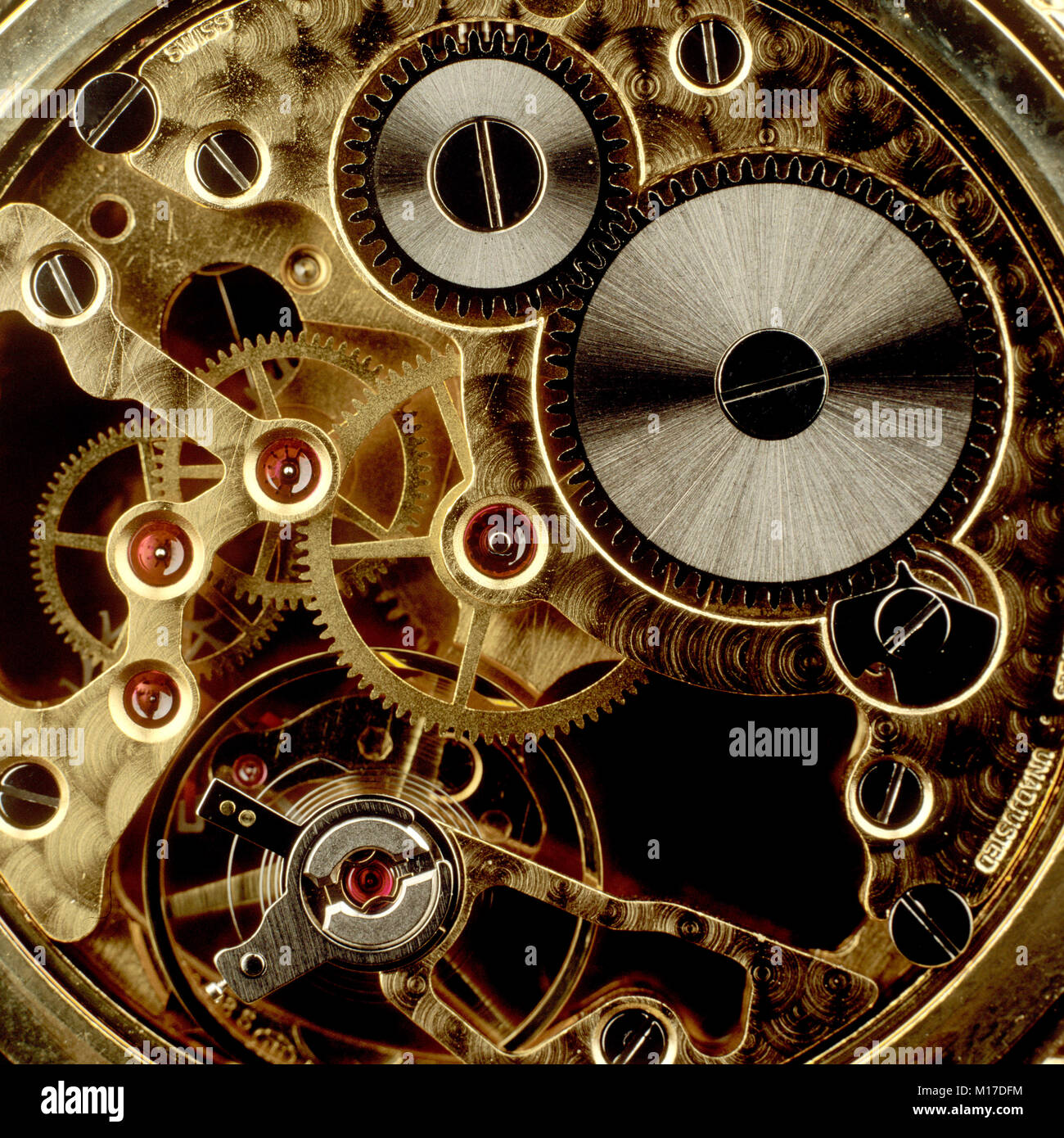 Denti in un vecchio orologio meccanismo, close-up Foto Stock