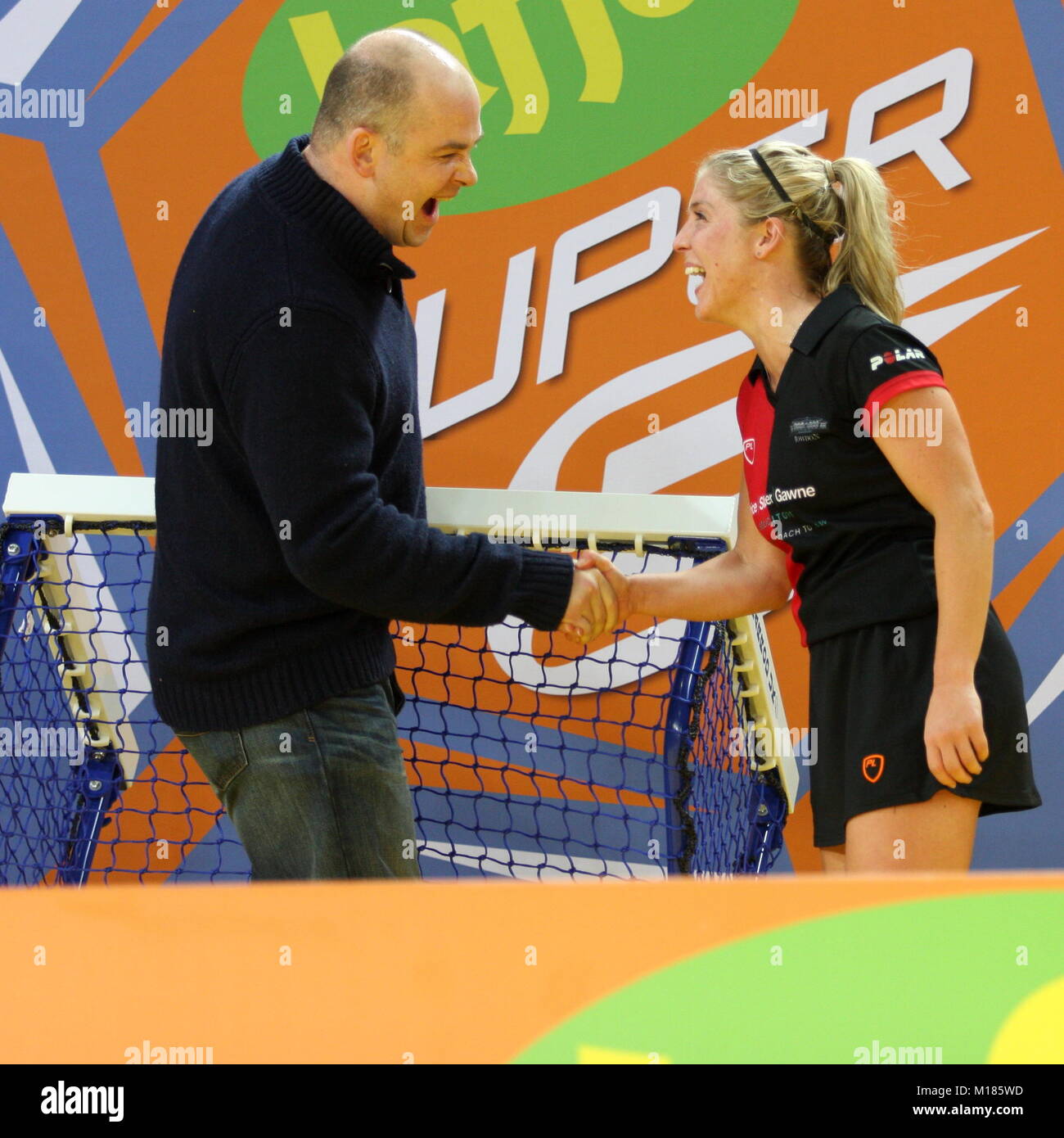 Jaffa Super 6s - Charlene Mason, Bowdon Hightown raccogliendo la " obiettivo " per il miglior obiettivo delle finali nella finale delle donne, casella di rame Arena, Olympic Park, London, Regno Unito. 28 Gen 2018 Foto Stock