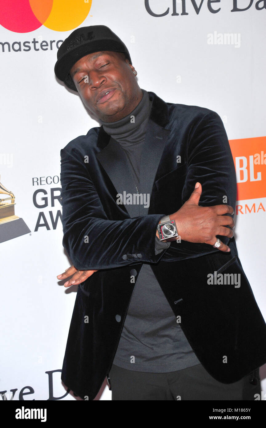 New York, NY, STATI UNITI D'AMERICA. 27 gennaio, 2018. Grandmaster Flash a Clive Davis e la Recording Academy Pre-Grammy Gala e salutiamo Grammy per l'industria le icone in onore di Jay-Z su gennaio 27, 2018 a New York City. Credito: John Palmer/media/punzone Alamy Live News Foto Stock