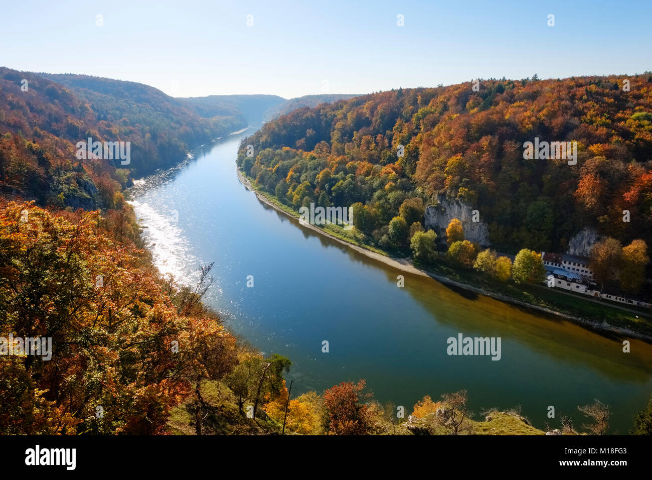 Danubio al Danubio innovativo,vista da Wieserkreuz,riserva naturale Weltenburger Enge vicino a Kelheim,Bassa Baviera, Baviera Foto Stock