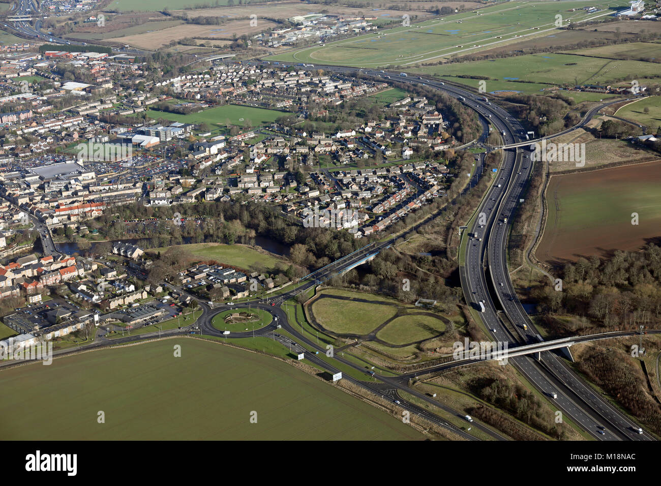 Vista aerea dell'autostrada A1 di by-pass a Wetherby, West Yorkshire, Regno Unito Foto Stock