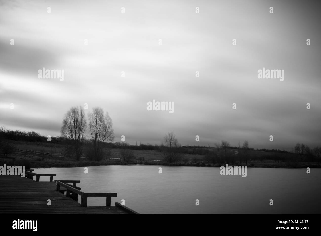 Cambourne lago per la pesca sportiva Foto Stock