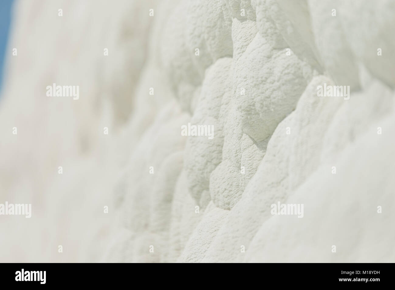 Travertini bianco texture come il cotone a Pamukkale Denizli in Turchia. Foto Stock