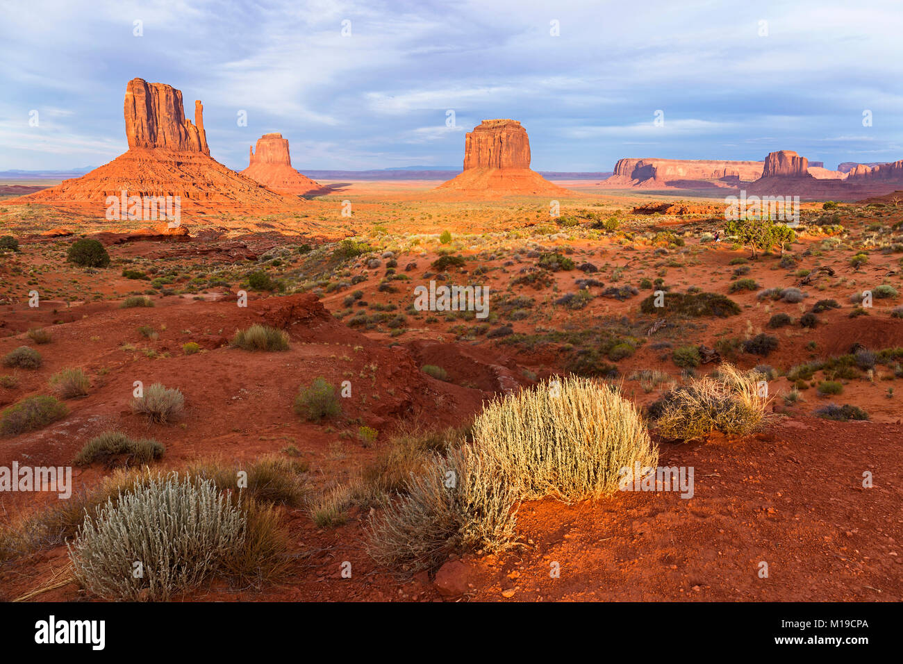 Vista tramonto a Monument Valley Navajo Nation, STATI UNITI D'AMERICA Foto Stock