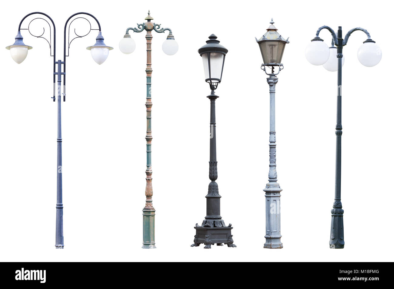 Real Vintage street lampioni e lanterne, set di cinque lampada da esterni posti isolati su sfondo bianco Foto Stock
