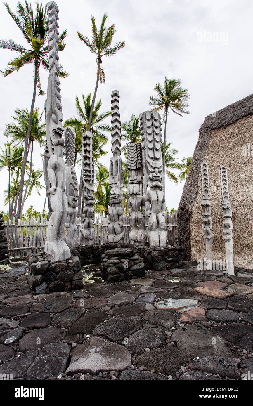 Tiki di Puuhonua o honaunau, (luogo di rifugio, Big Island delle Hawaii, Foto Stock