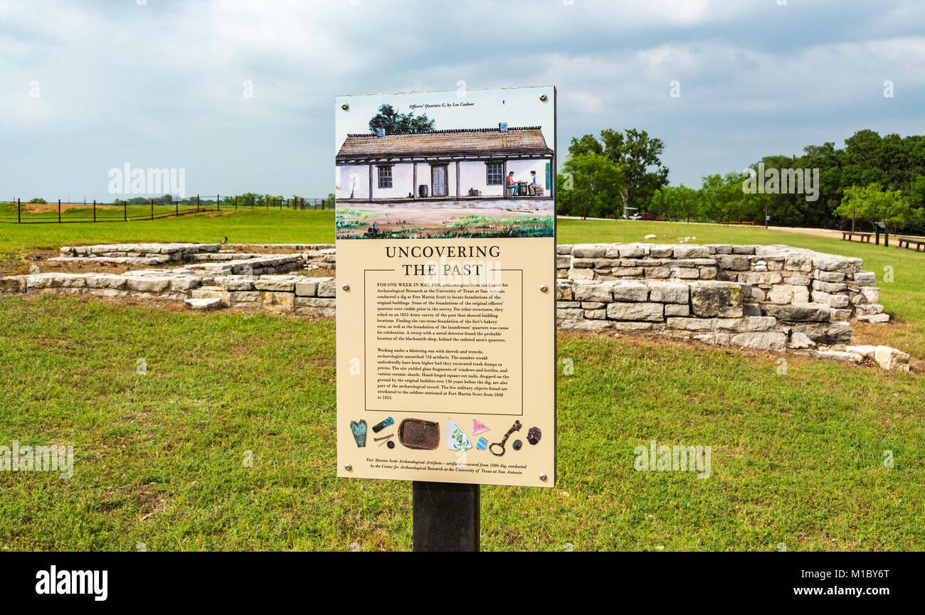 Texas Hill Country, Fredericksburg, Fort Martin Scott, esercito di frontiera post operato 1848-1853, segno interpretative Foto Stock