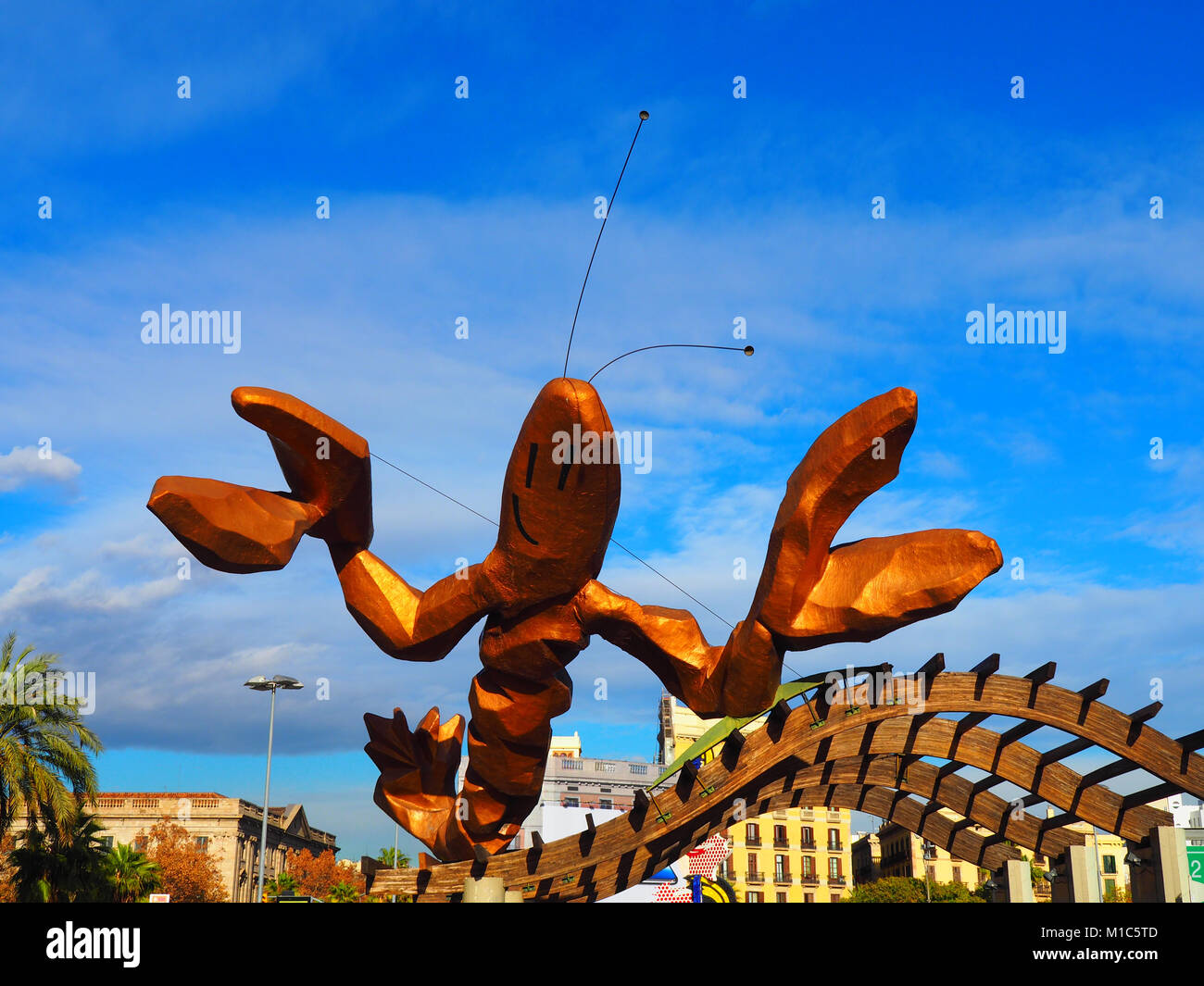 La gamba monumento a Barcellona, Spagna. È stato progettato da Javier Mariscal. Foto Stock