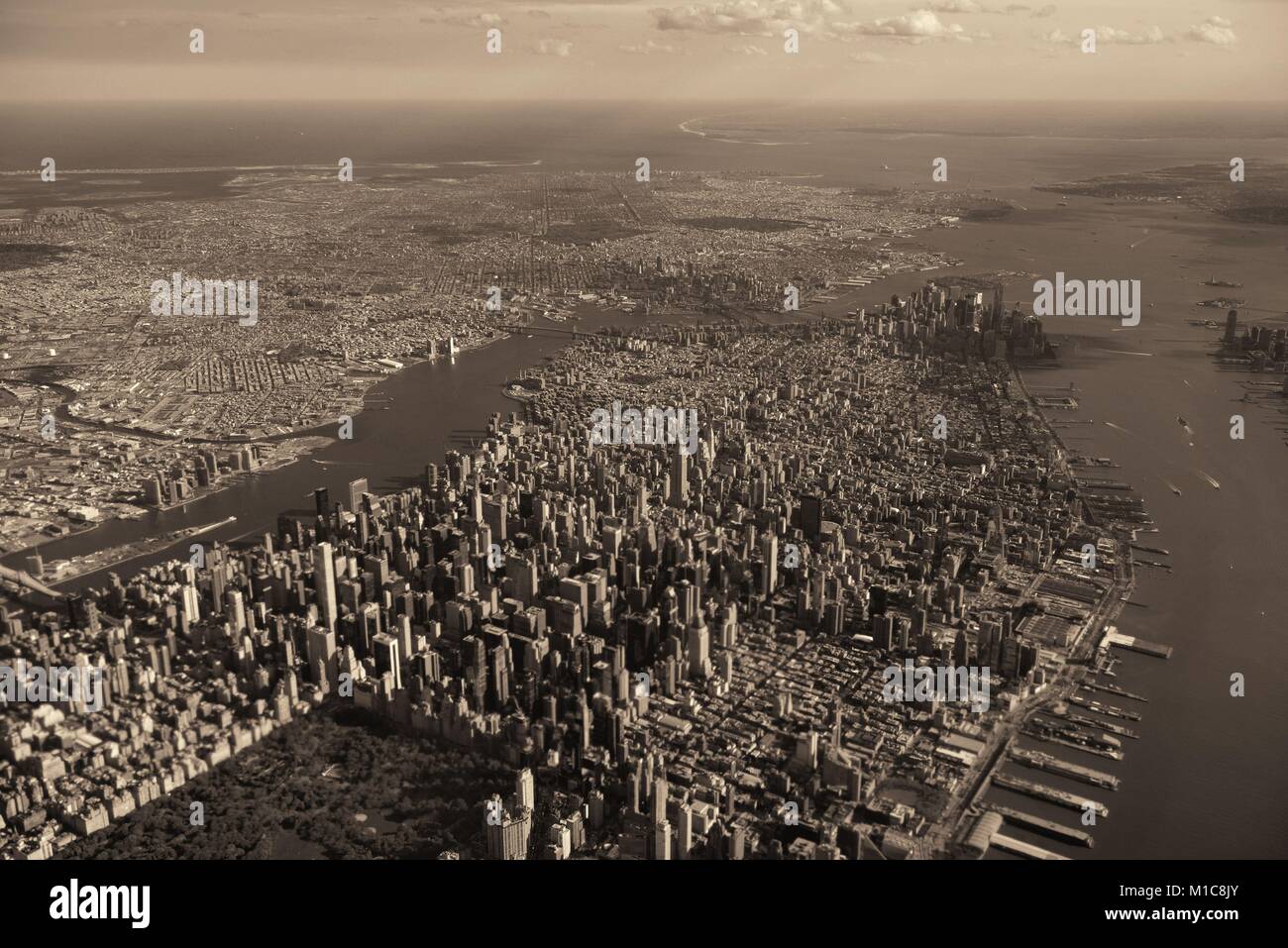 Vista aerea della città di New York in bianco e nero Foto Stock