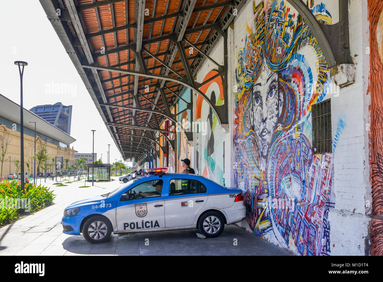 Centro presente è un'iniziativa di sicurezza da Rio de Janeiro, sindaco Marcelo Crivelli, per ridurre la criminalità nel quartiere centrale della città Foto Stock