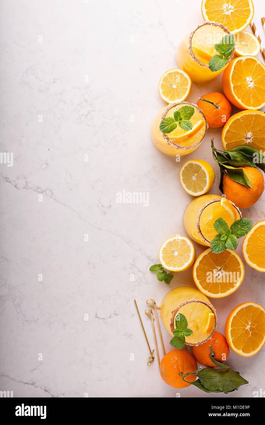 Arancio e limone cocktail Margarita Foto Stock