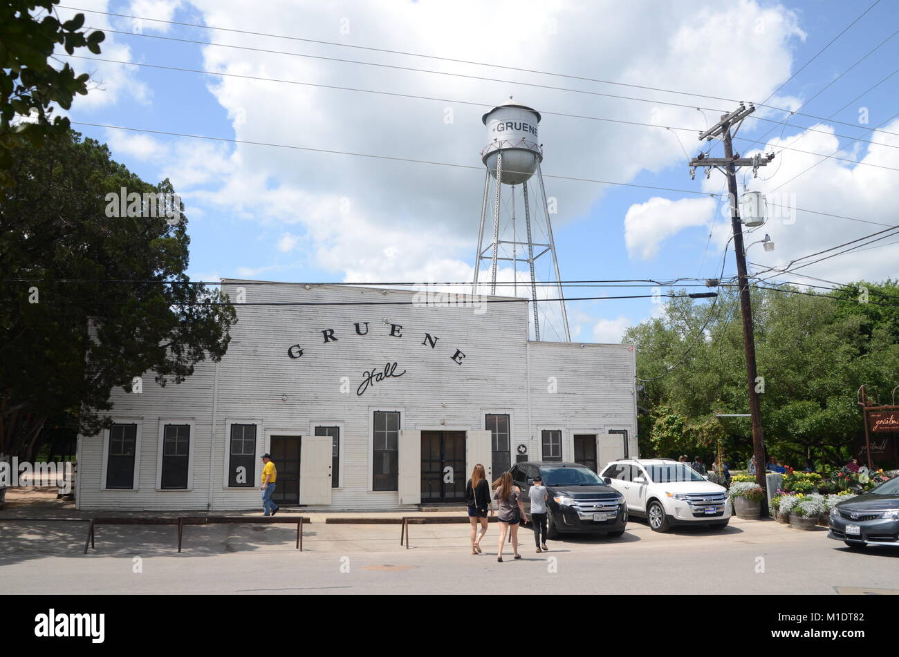 Gruene Hall Country Music Venue texas con watertower USA Foto Stock