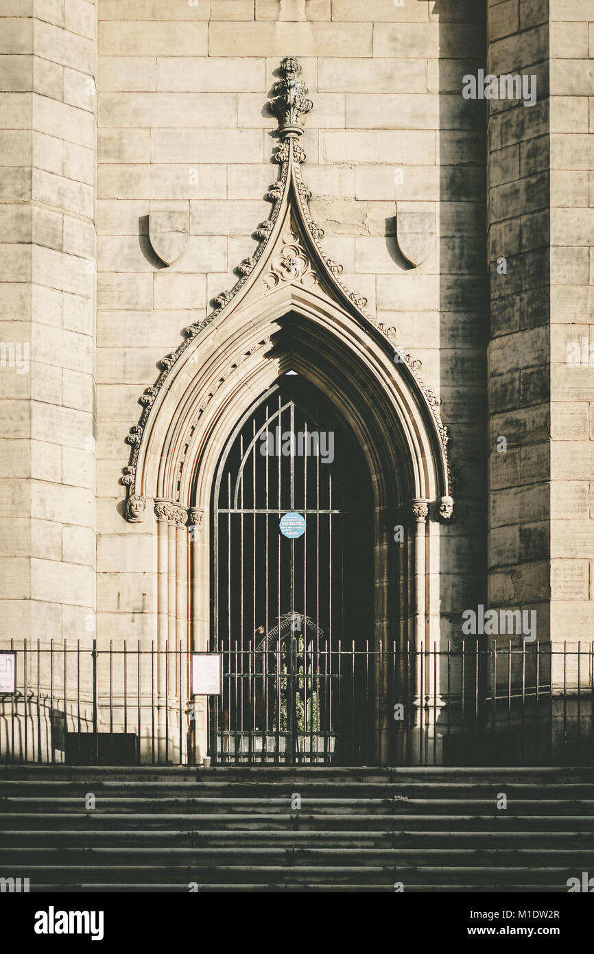Bombardato chiesa in Liverpool Foto Stock