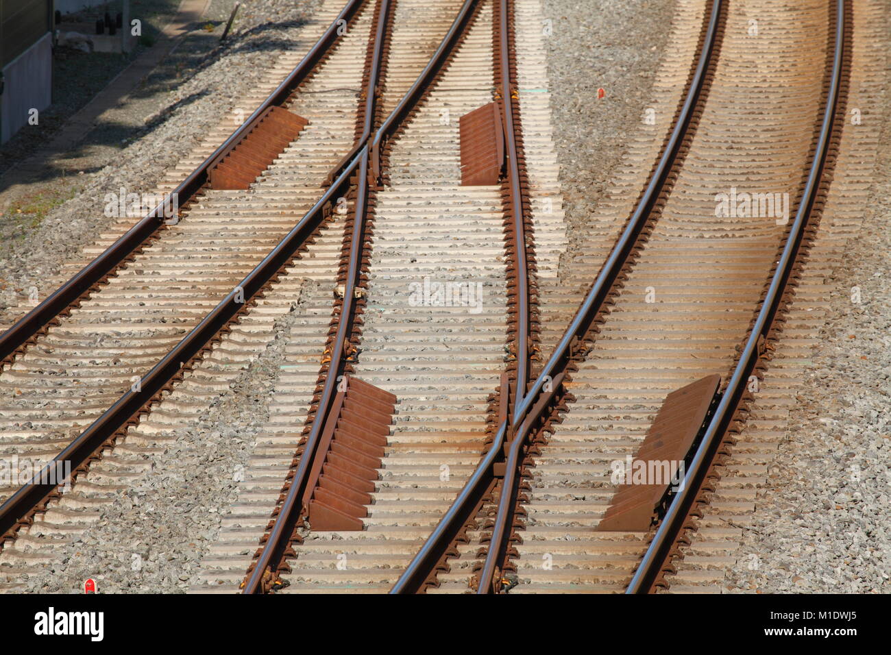I binari della ferrovia , Varel, Bassa Sassonia, Germania, Europa mi Eisenbahnschienen , Varel, Niedersachsen, Deutschland, Europa Foto Stock
