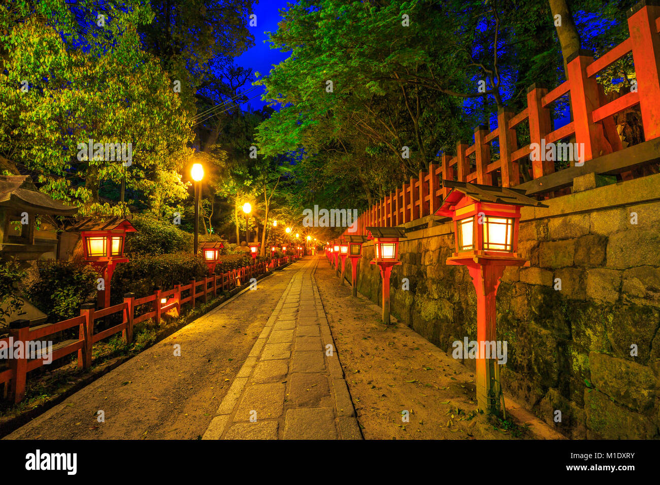 Gion santuario di notte Foto Stock