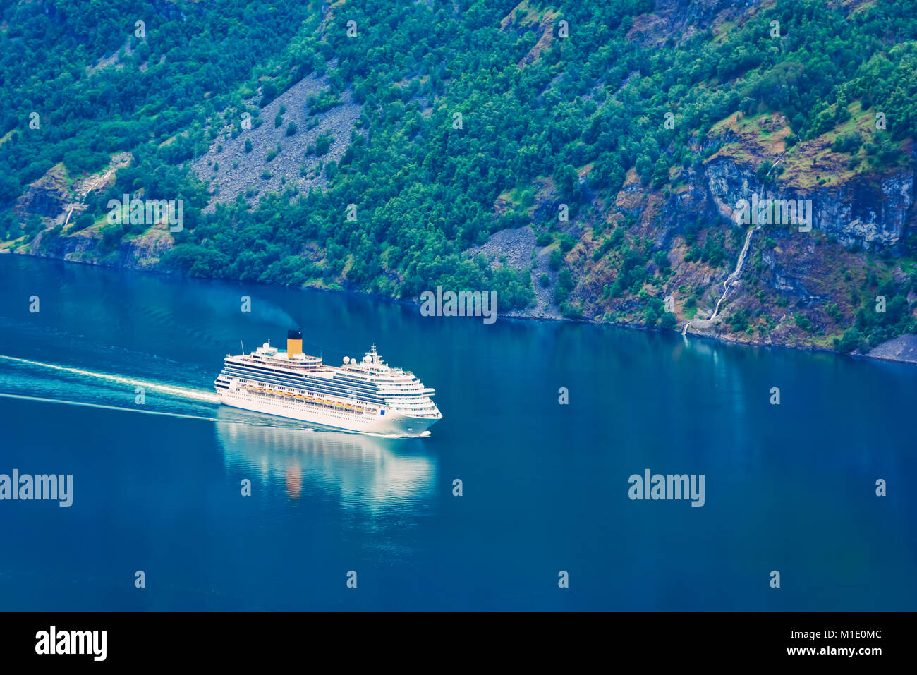 Vista mozzafiato del fiordo Sunnylvsfjorden Foto Stock