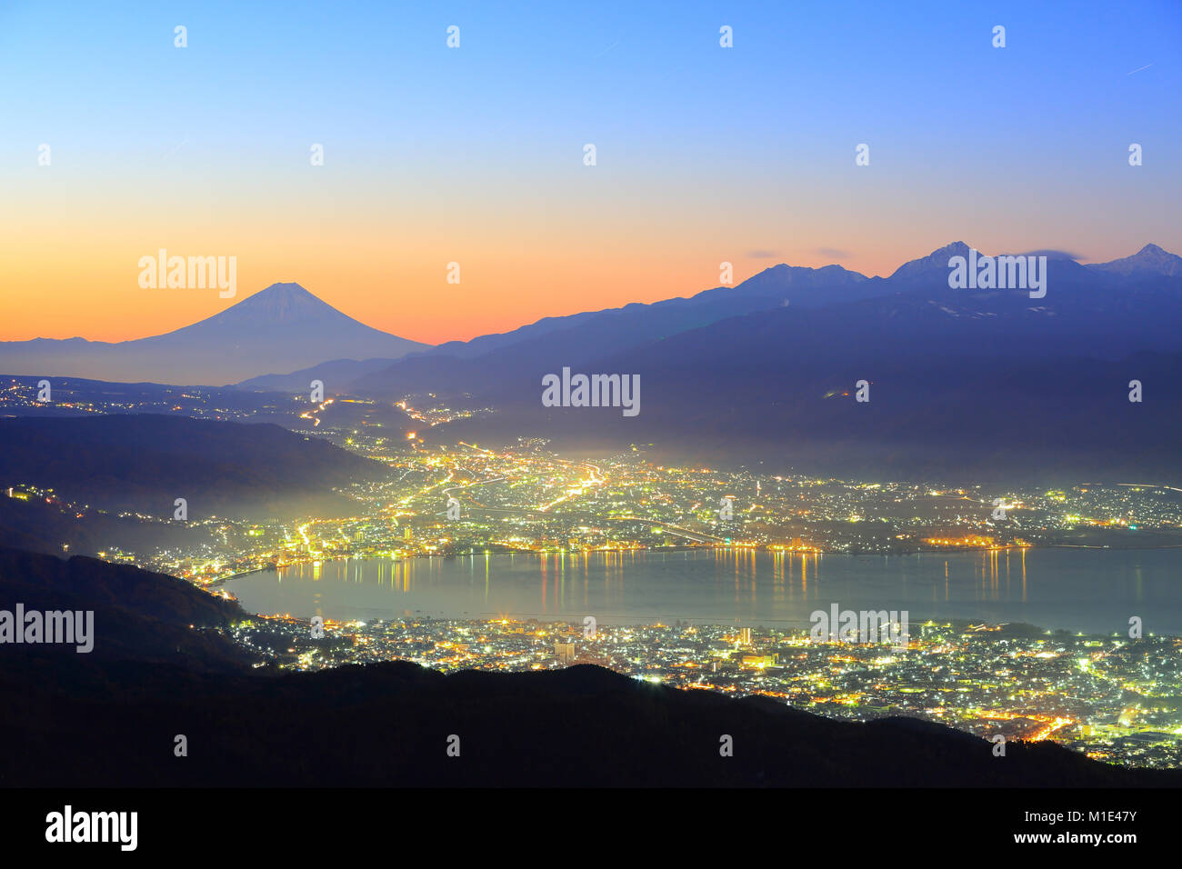 Bellissima vista del Monte Fuji, Prefettura di Nagano, Giappone Foto Stock