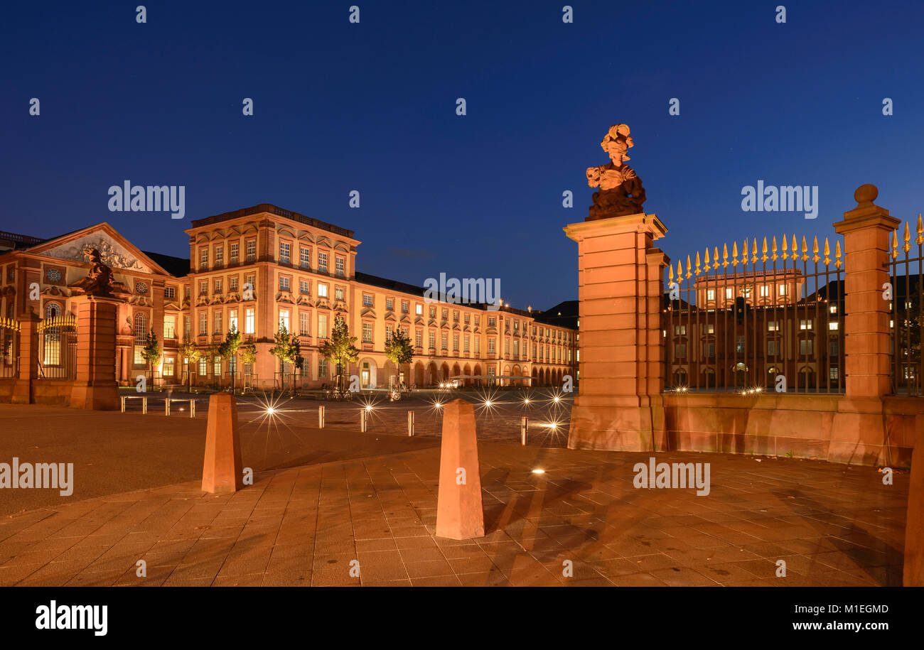 Barockschloss Mannheim Foto Stock