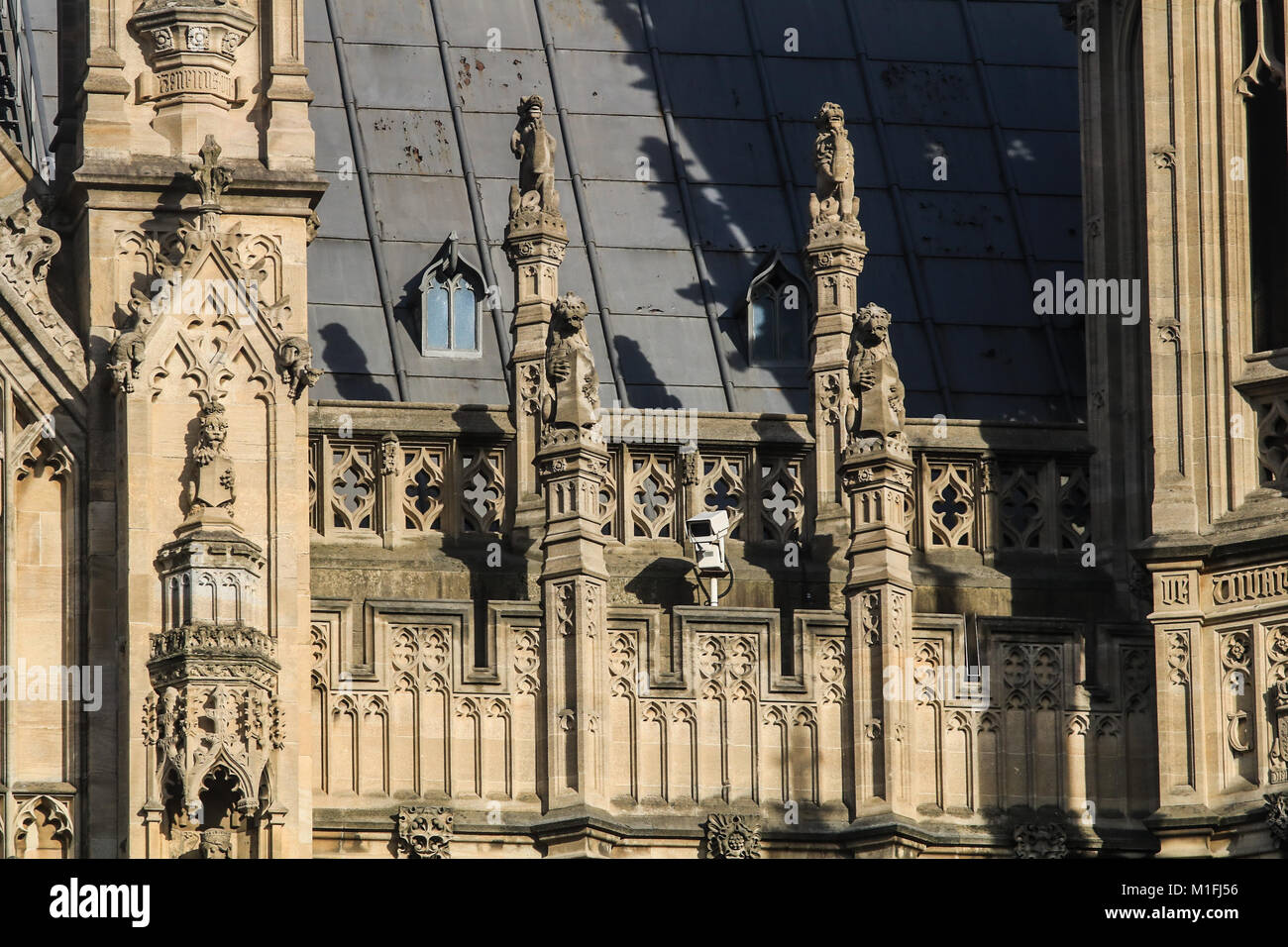 Londra, Regno Unito. 30 gen, 2018. La controversa proposta di entrambi i membri della Casa del Parlamento a lasciare il Palazzo di Westminster e spostare a temprary alloggi mentre il £3.5bn lavori di restauro vengono effettuate per un periodo di sei anni. La sedia del lavoro dei conti pubblici comitato, Meg Hillier ritiene un rinnovo completo è necessario credito: amer ghazzal/Alamy Live News Foto Stock