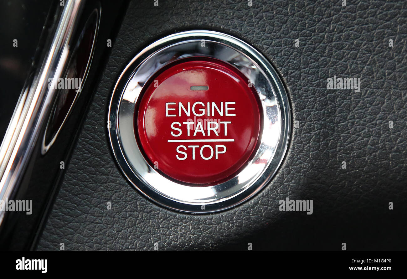 Un motore di auto stop automatico e del tasto di avviamento Foto Stock