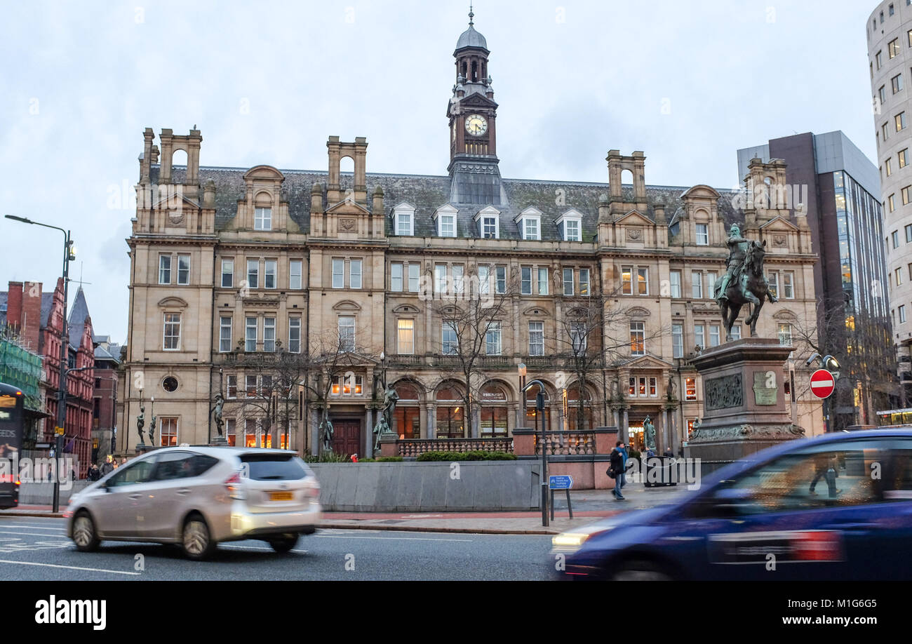 Leeds Yorkshire Regno Unito - City Square Foto Stock