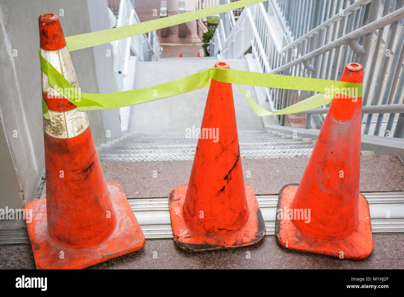 Miami Florida, Omni Center Station, Metromover, in costruzione di nuovi cantieri, coni, barriera, scale scalini, FL080117070 Foto Stock