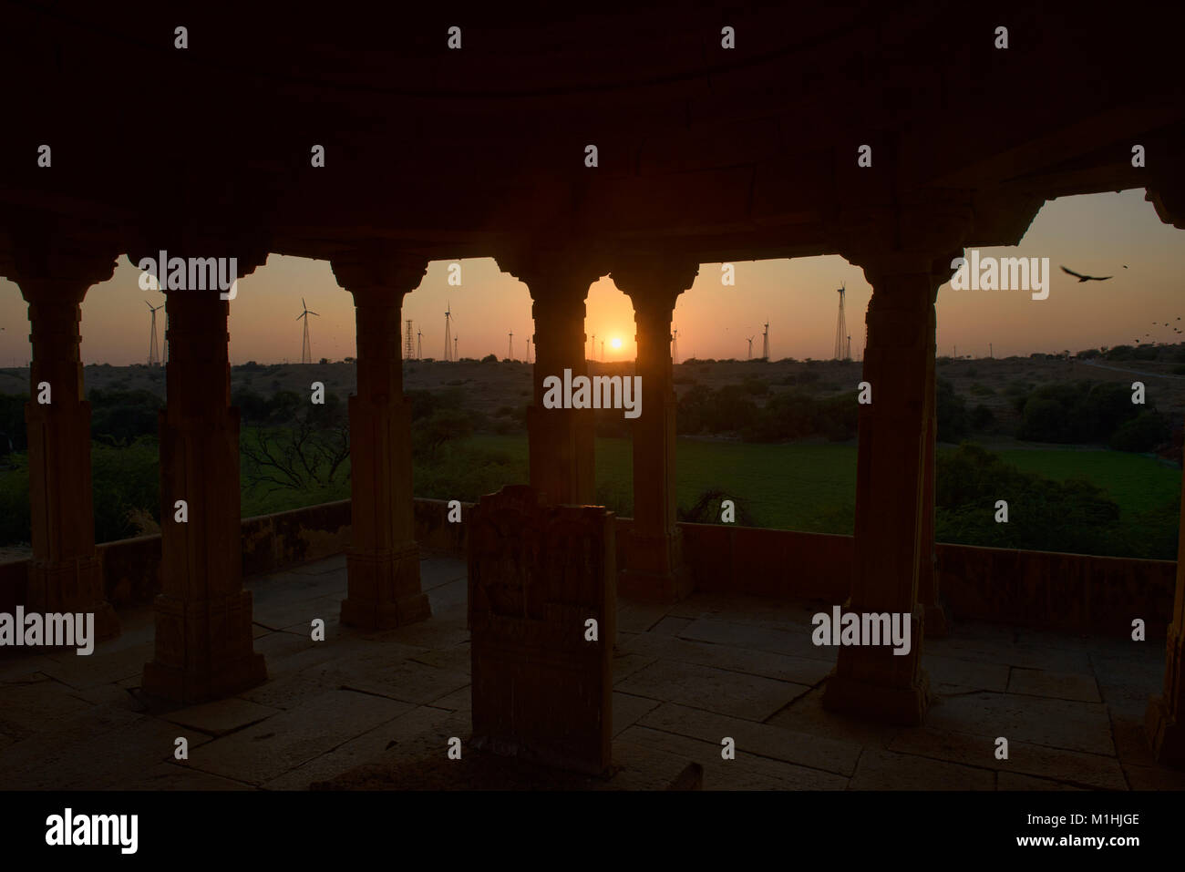 Tramonto a bada Bagh, Jaisalmer, Rajasthan, India Foto Stock