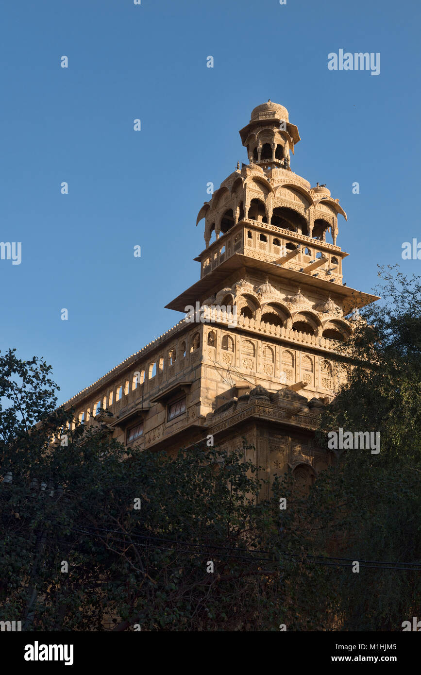 La torre Tazia nel palazzo di Badal, Jaisalmer, Rajasthan, India Foto Stock