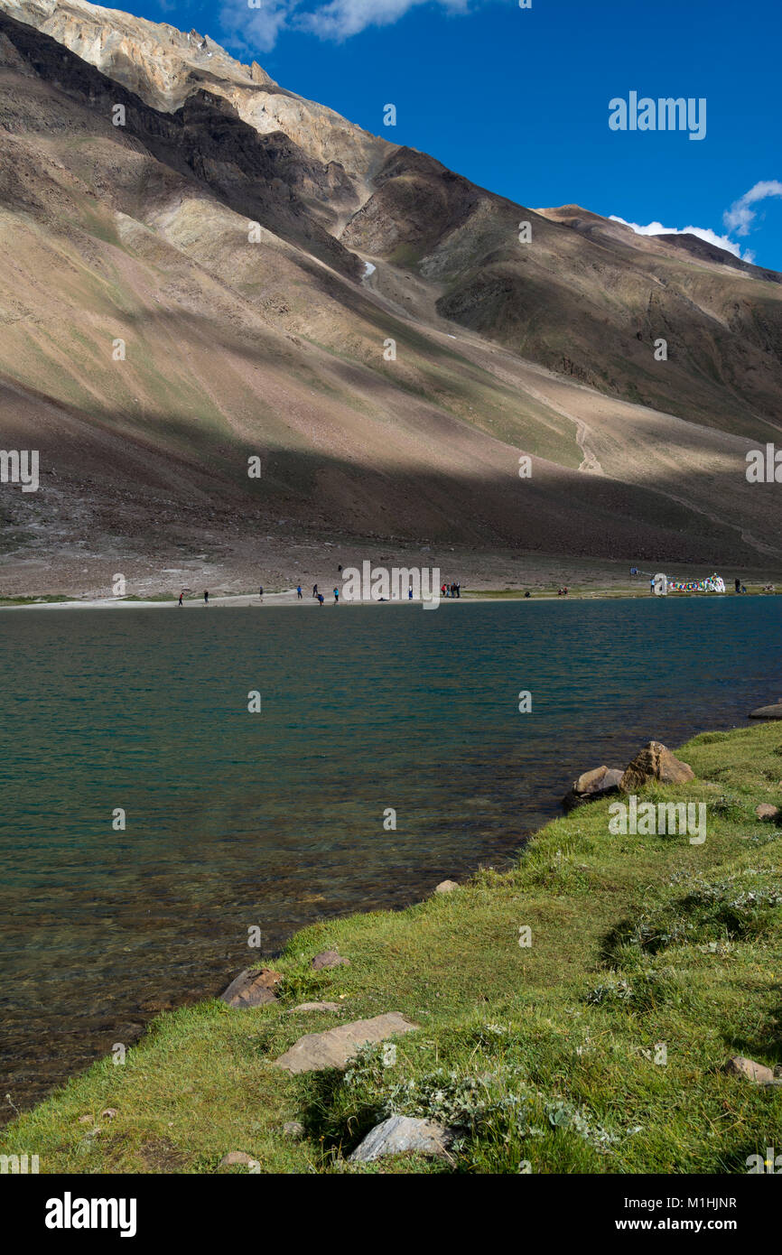 Tranquilla acque di Chandra di Taal Foto Stock