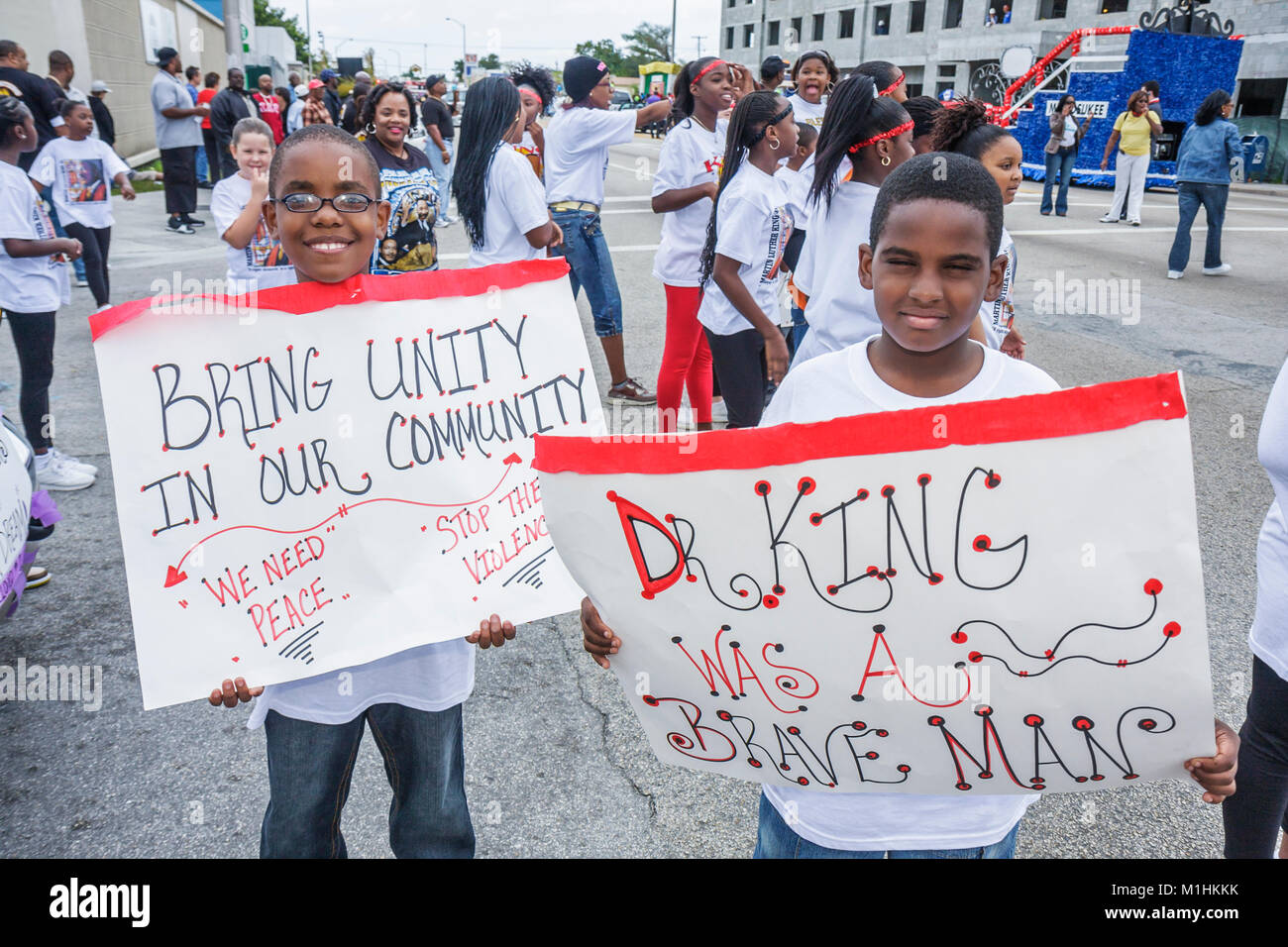 Miami Florida,Liberty City,Martin Luther King Jr. Parade,partecipante,comunità Black boy boy maschio kids poster,FL080121003 Foto Stock