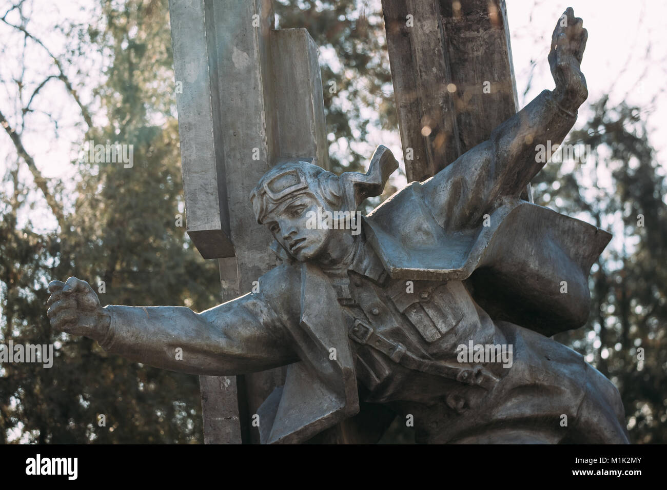 Vitebsk, Bielorussia. Monumento ad Alessandro Gorovets è eroe dell'Unione Sovietica, pilota militare Foto Stock