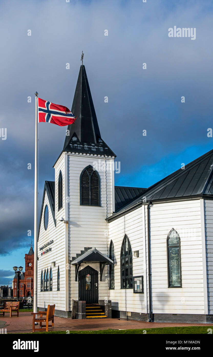 La chiesa norvegese nella Baia di Cardiff, Galles del Sud Foto Stock
