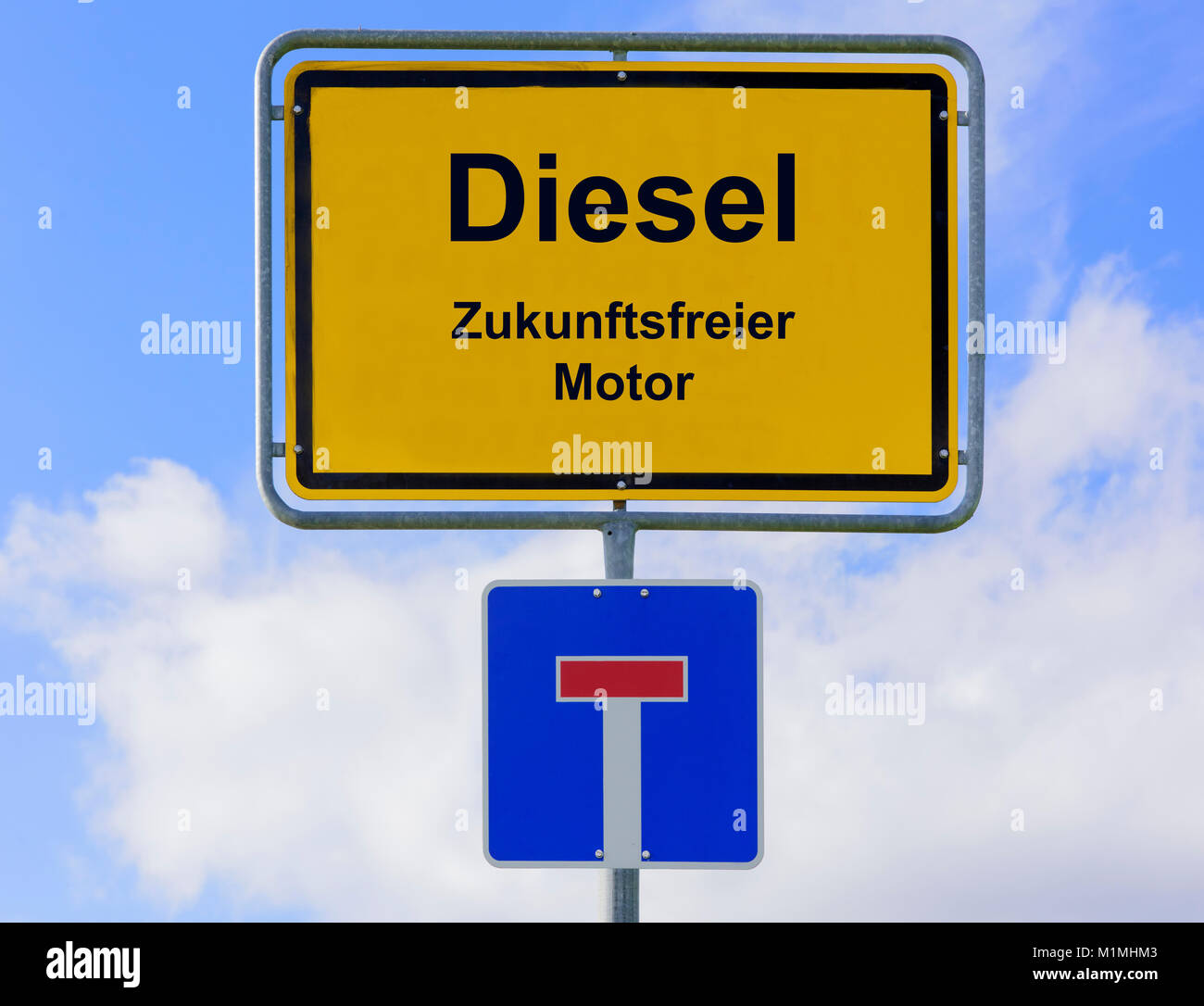 Verkehrsschild mit und Diesel Fahrverbot Foto Stock