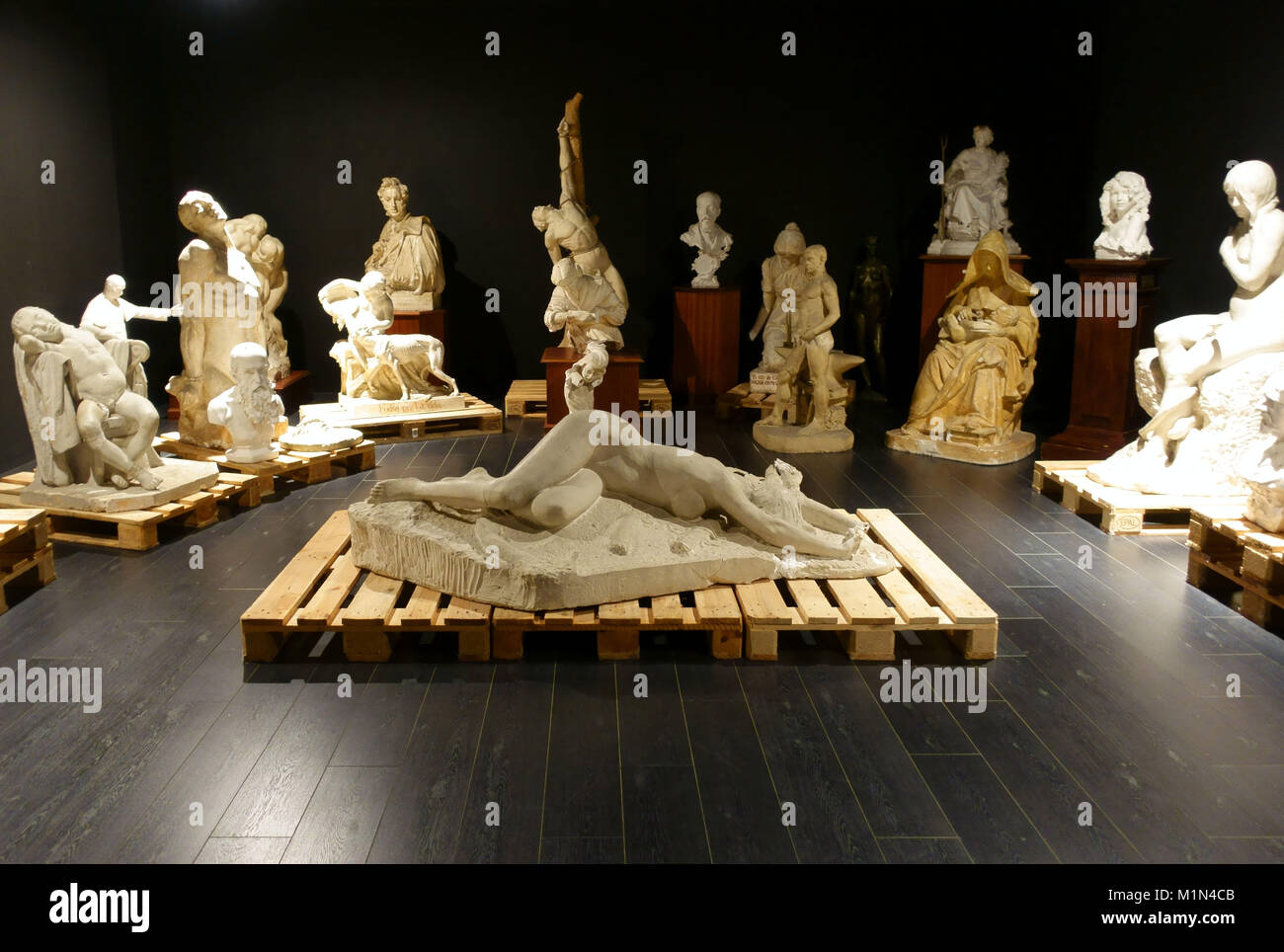 Calchi in Gesso di sculture classiche sul display nel Museo de Bellas Artes, Santa Cruz de Tenerife, Isole Canarie, Spagna Foto Stock