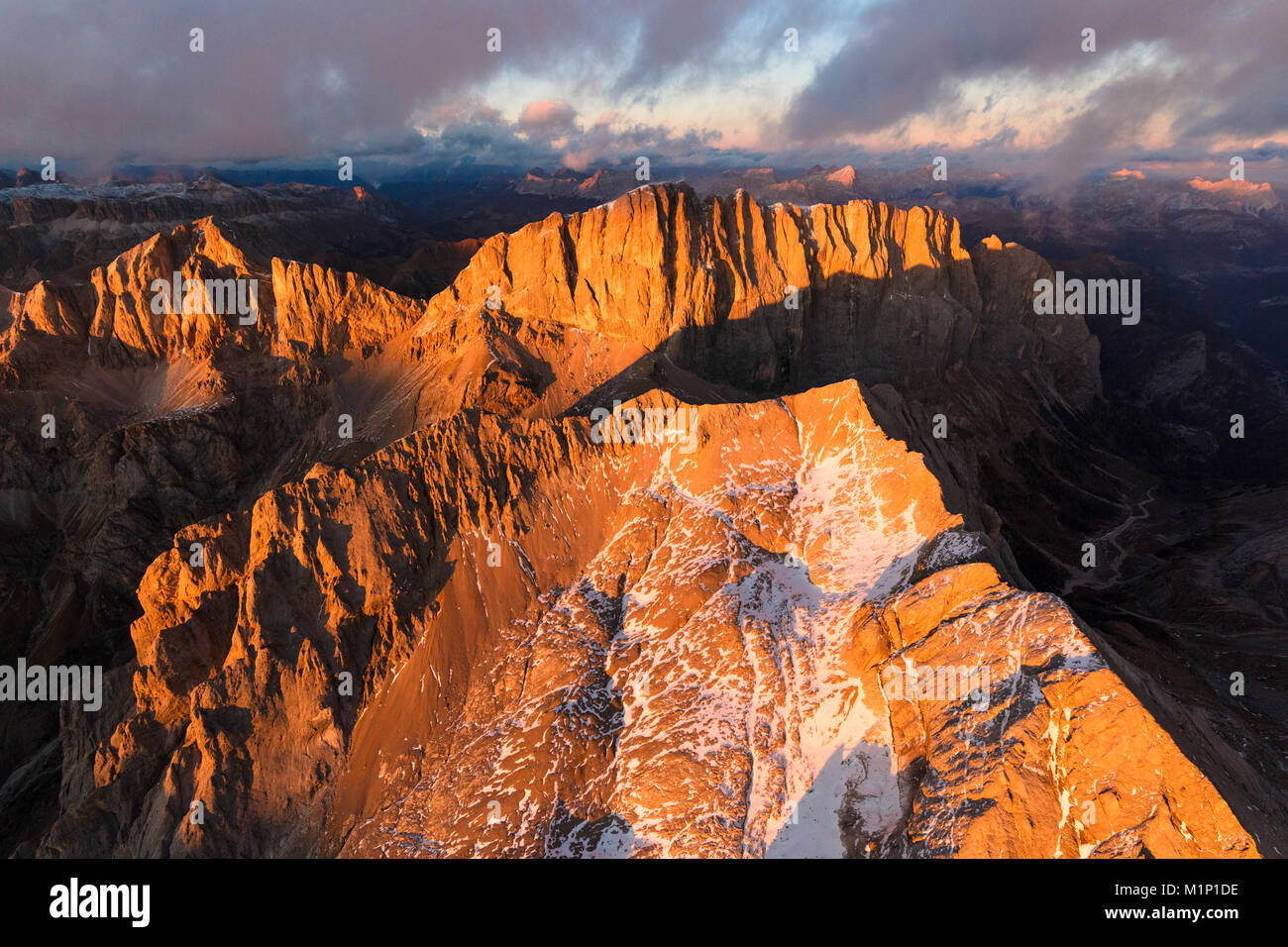 Vista aerea della Marmolada, Gran Vernel e Cima Ombretta, Dolomiti, Trentino Alto Adige, Italia, Europa Foto Stock