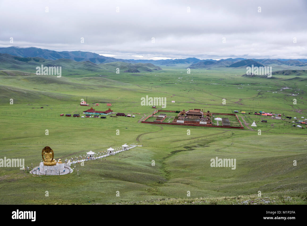 Monastero di Amarbayasgalant dal di sopra, il Monte Buren-Khaan, Baruunburen distretto, Selenge provincia, Mongolia, Asia Centrale, Asia Foto Stock