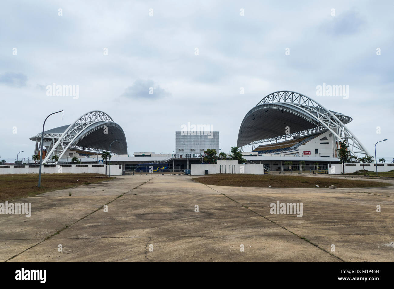 Stadio di Calcio Angondje costruito per l'Africa Coppa delle Nazioni, Libreville, Gabon, Africa Foto Stock