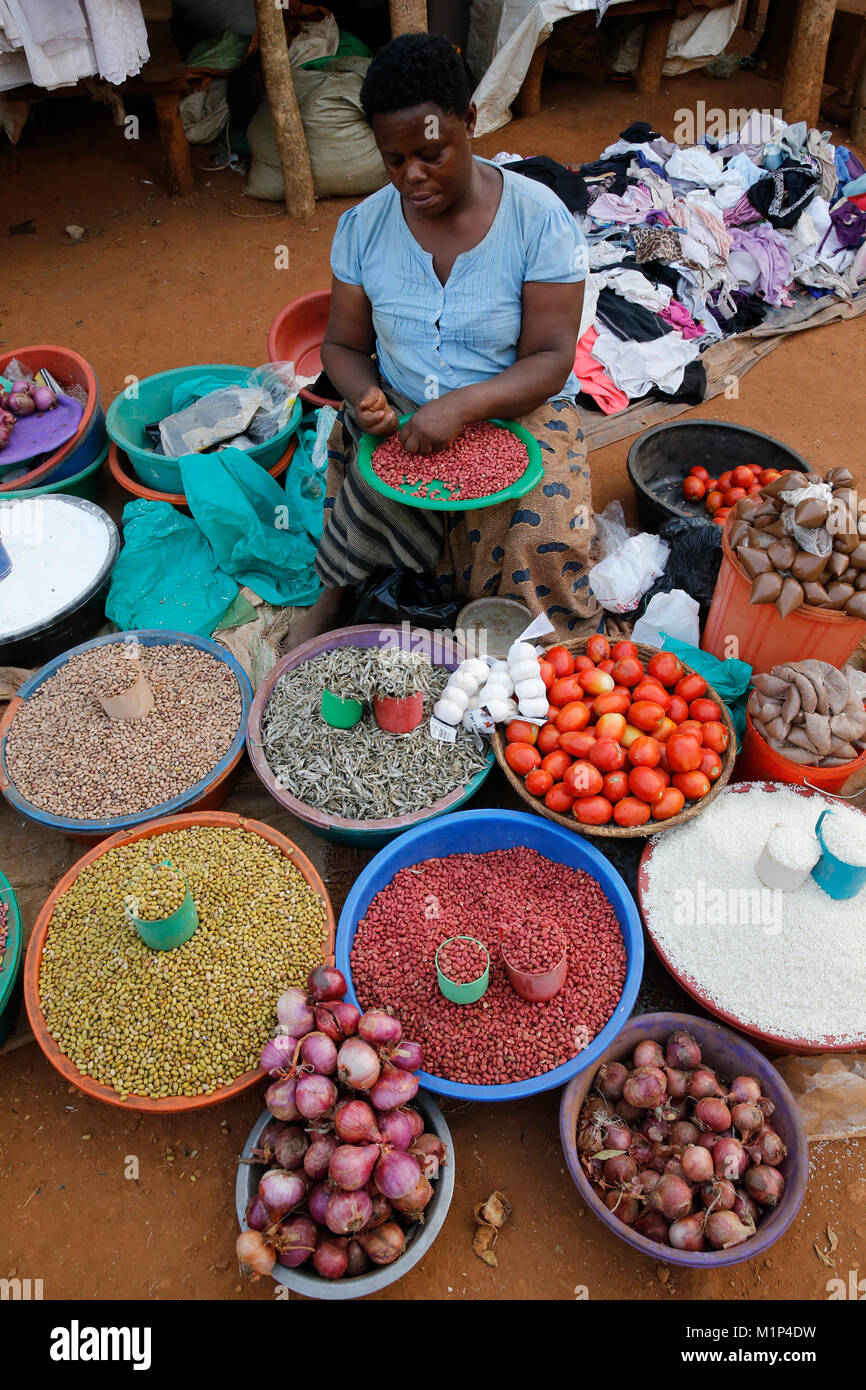Mercato Masindi stallo, Masindi, Uganda, Africa Foto Stock
