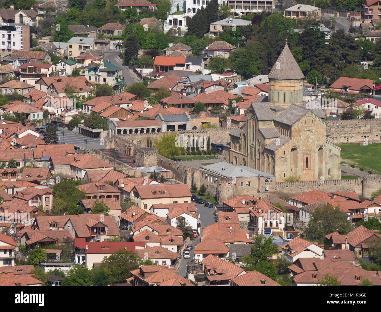 Cattedrale di Svetitskhoveli o cattedrale del pilastro vivente nella città di Mtskheta, Georgia, un sito Patrimonio Mondiale dell'Unesco Foto Stock