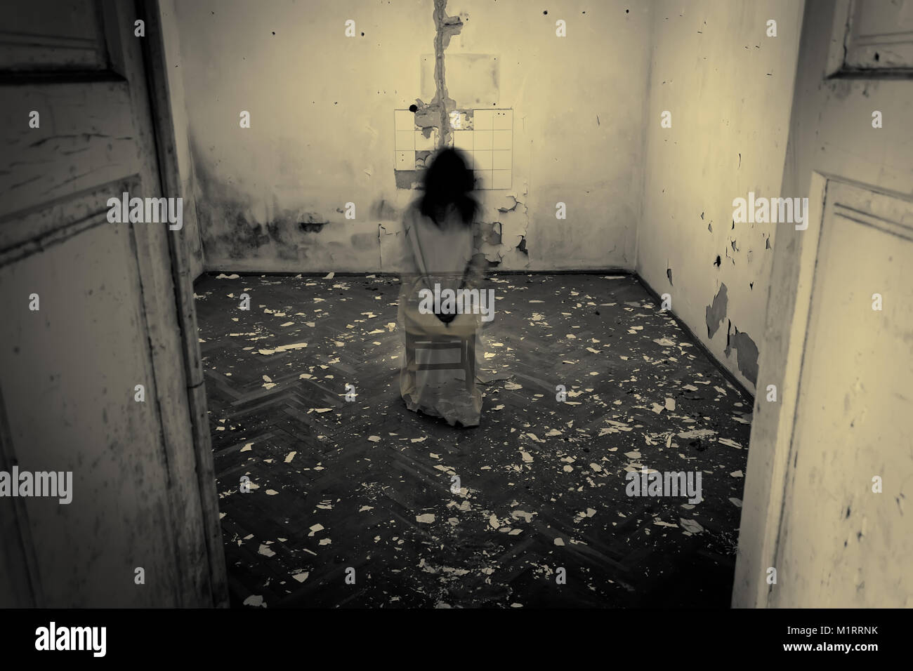 Scena di orrore di una paura donna Foto Stock