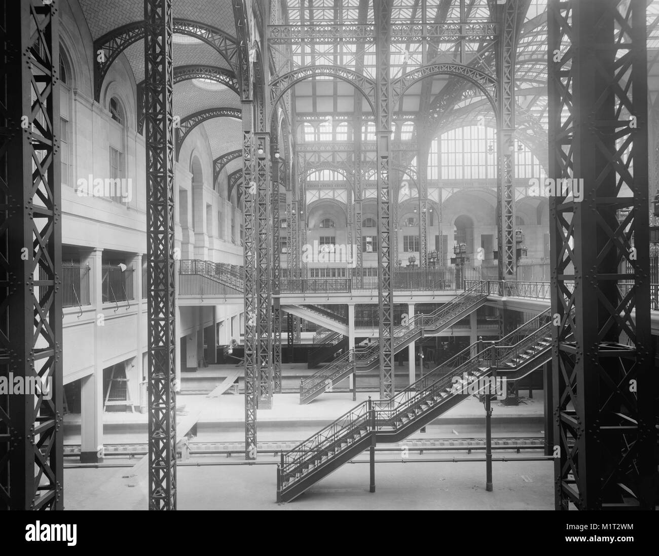 Livello di traccia e concorsi, Pennsylvania Station, New York New York, Stati Uniti d'America, Detroit Publishing Company, 1910 Foto Stock