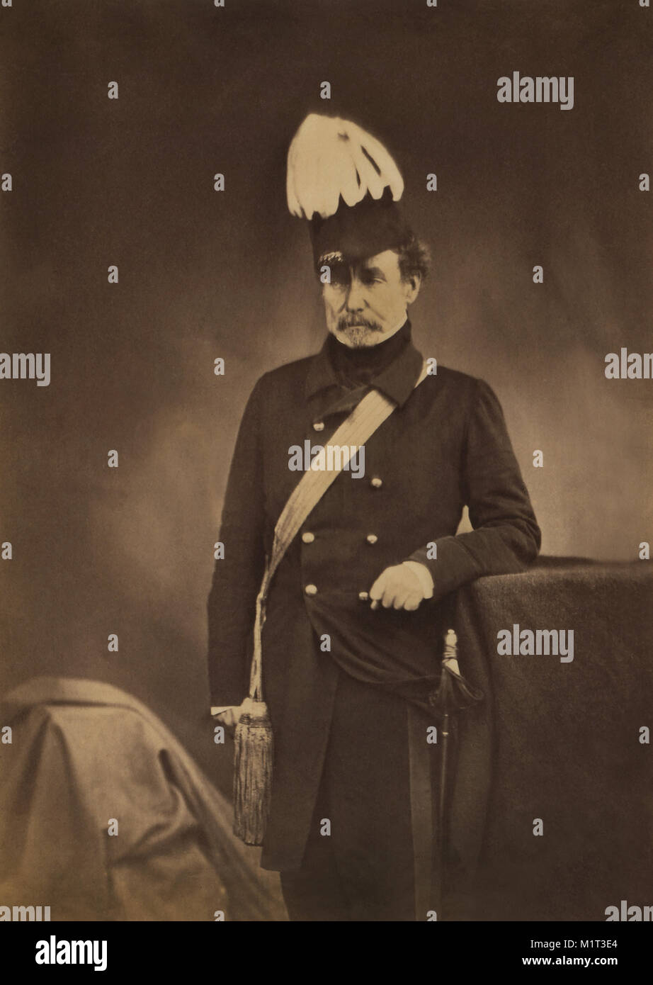 Lieutenant-General britannico Sir Colin Campbell, ritratto in uniforme, Guerra di Crimea, Crimea, Ucraina, da Roger Fenton, 1855 Foto Stock