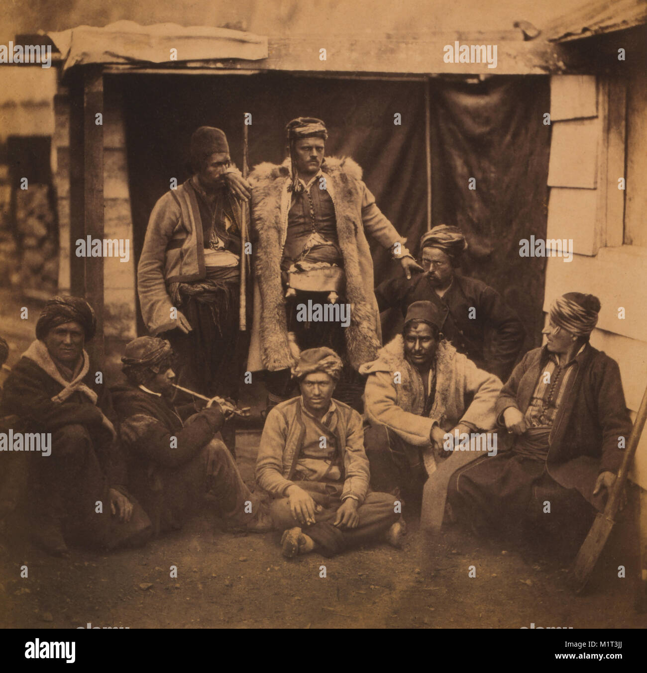 Un gruppo di operai croati, Ritratto, Guerra di Crimea, Crimea, Ucraina, da Roger Fenton, 1855 Foto Stock