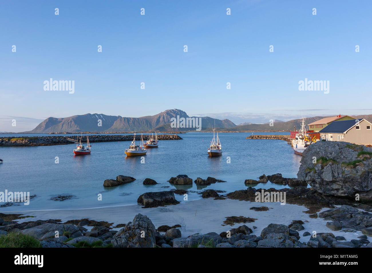 Villaggio di Pescatori di Eggum, Vestvågøy isola dell'arcipelago delle Lofoten , Norvegia Foto Stock