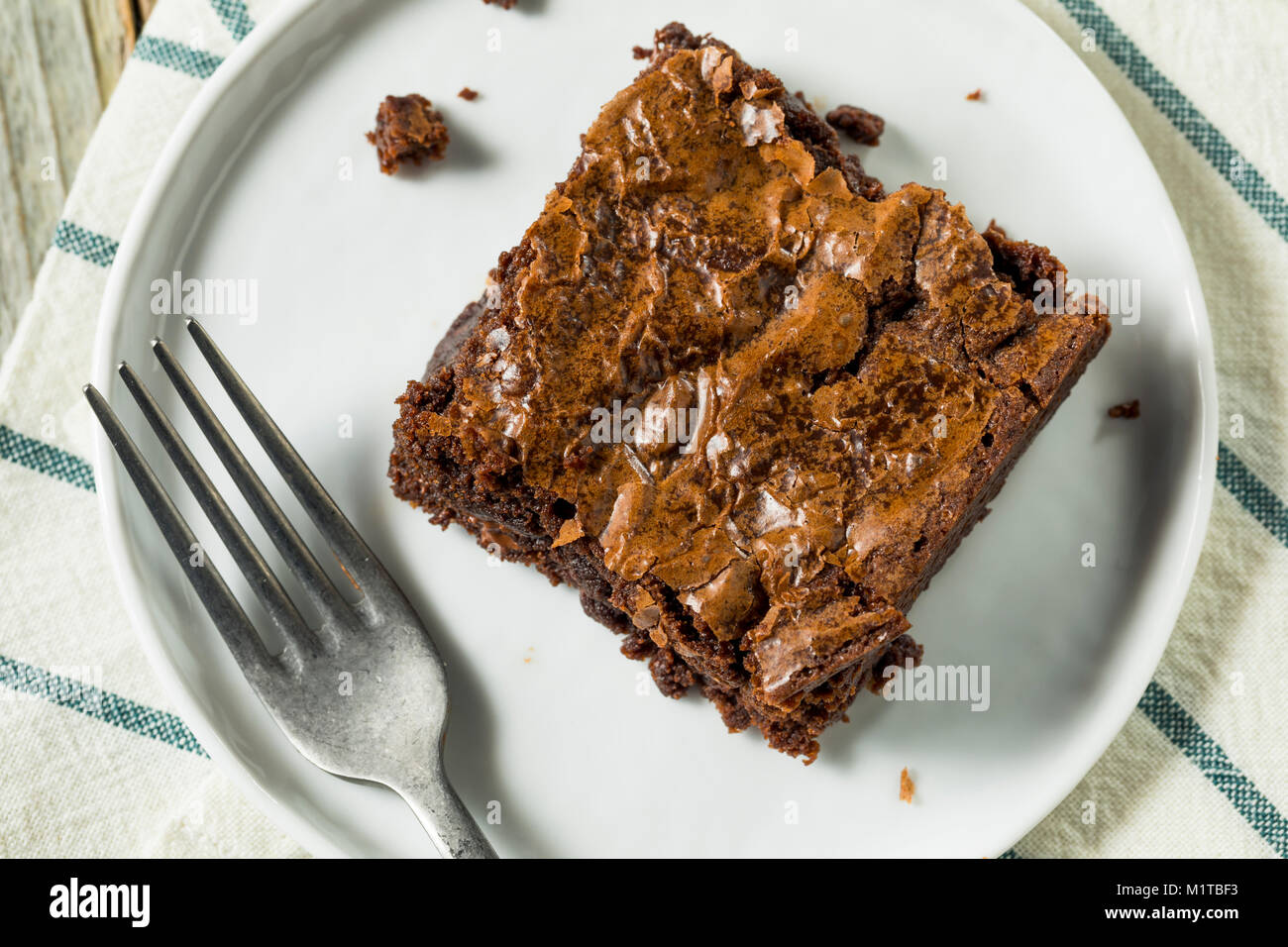 Double Dark Brownie al cioccolato pronto a mangiare Foto Stock