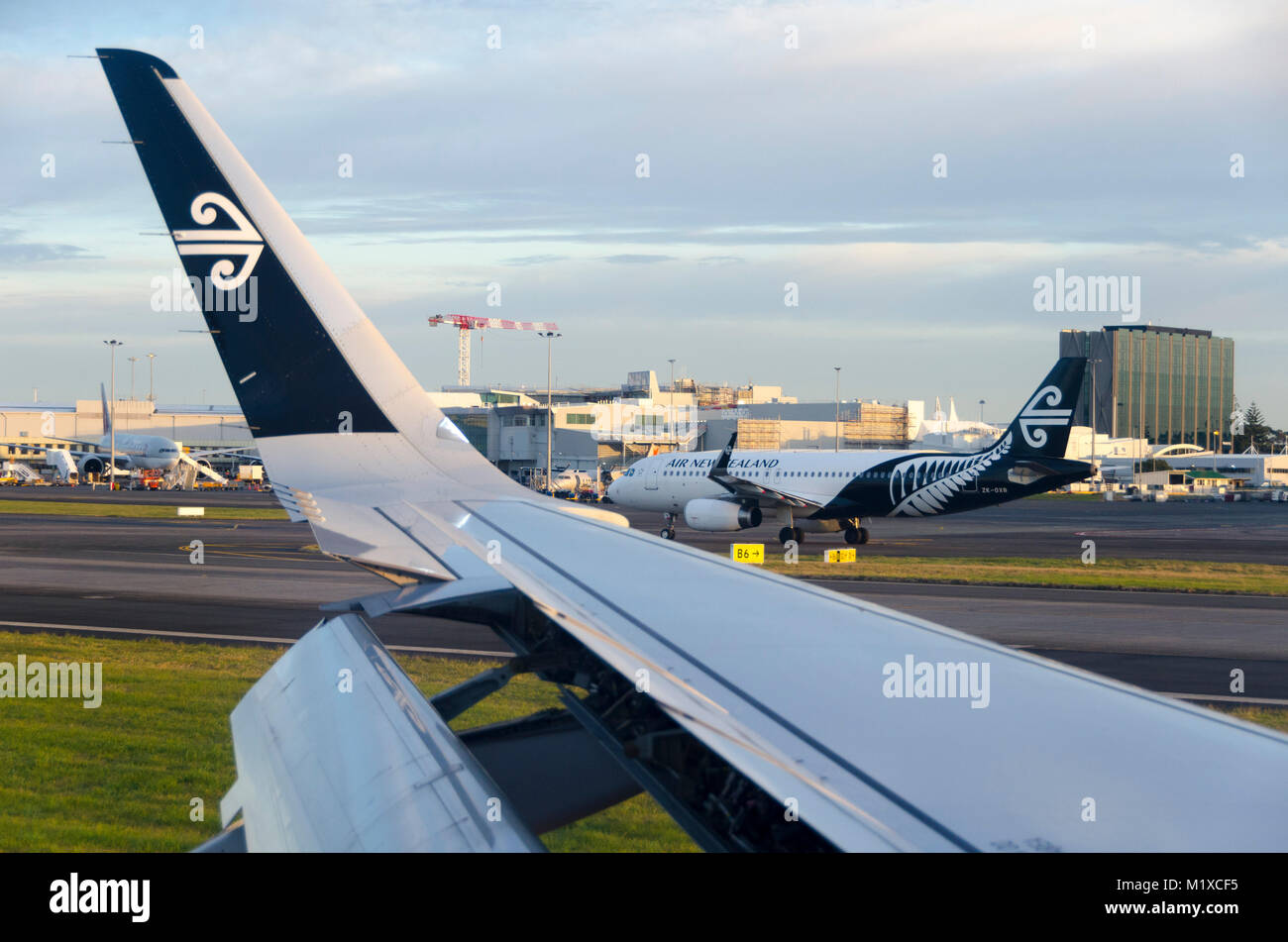 Un aeromobile di tipo Airbus A320 all'Aeroporto di Auckland, Nuova Zelanda Foto Stock