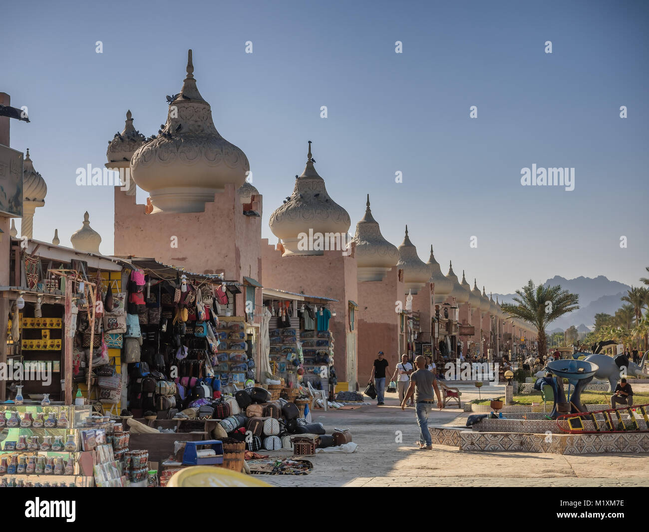 Mercato con cupole a cipolla in Sharm El-Sheikh Sinai, Egitto Foto Stock